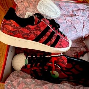 NWT - Adidas Superstar 80s CNY - Limited Edition